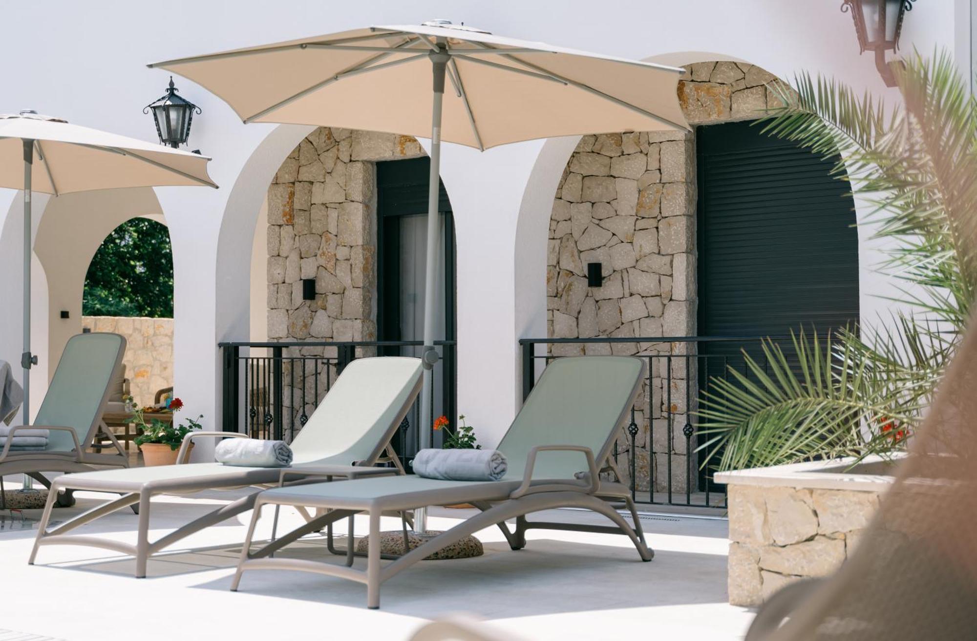 B&B Lovac Ulcinj Kültér fotó