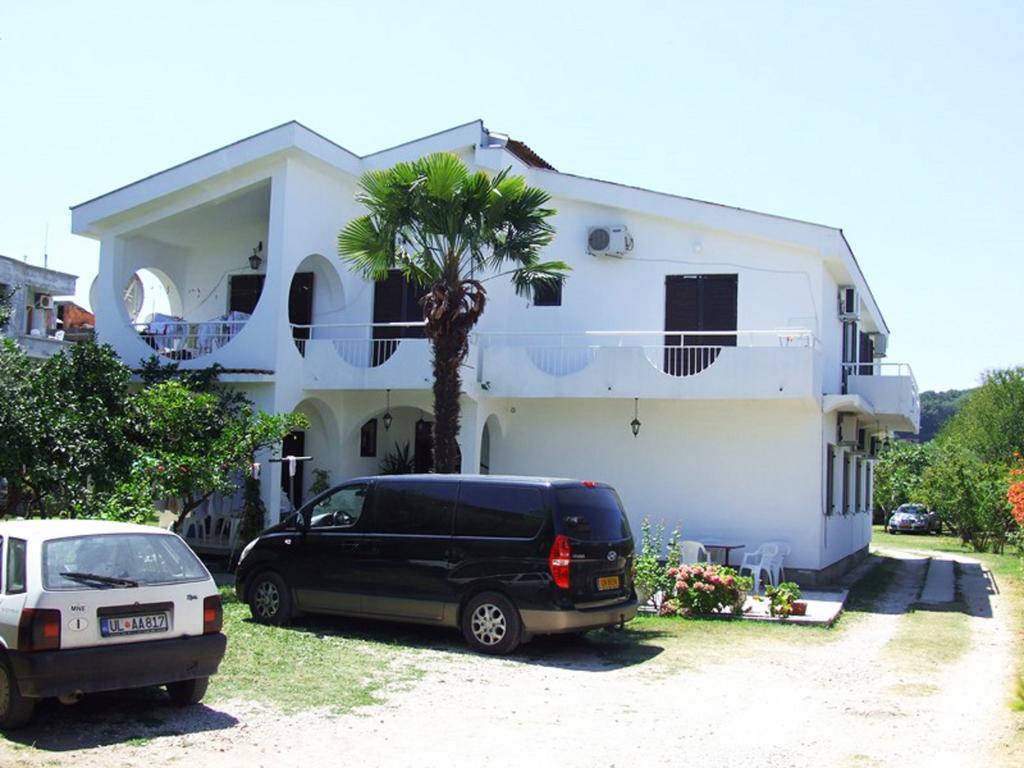 B&B Lovac Ulcinj Kültér fotó