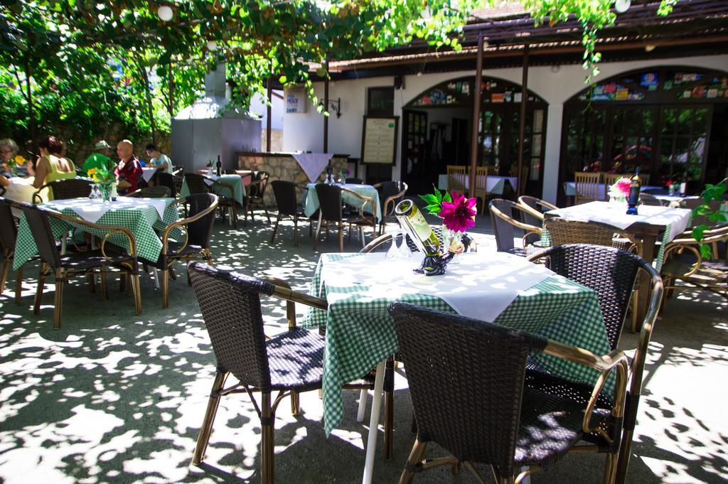 B&B Lovac Ulcinj Kültér fotó